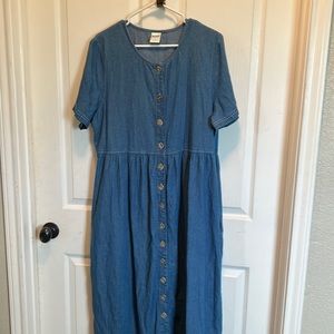 Denim dress with buttons